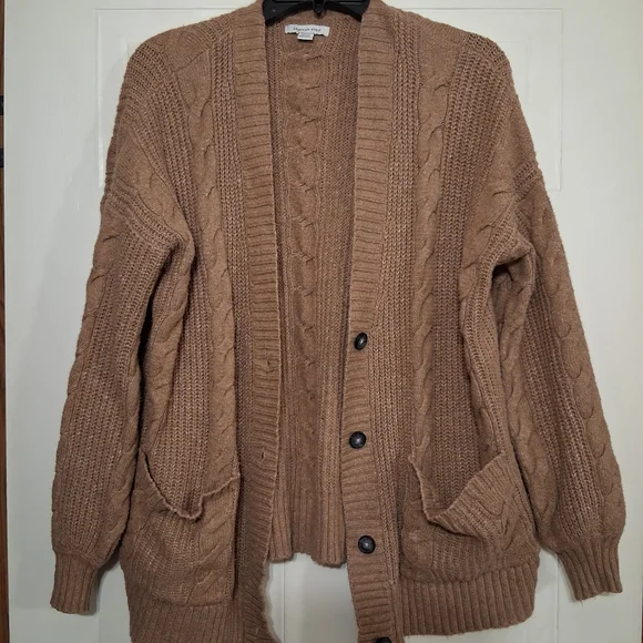 American Eagle Outfitters Brown Cable Knit Cardigan - Picture 1 of 10